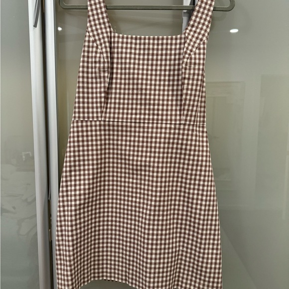 Favorite Daughter - The Breakup Dress in brown gingham - Picture 4 of 6